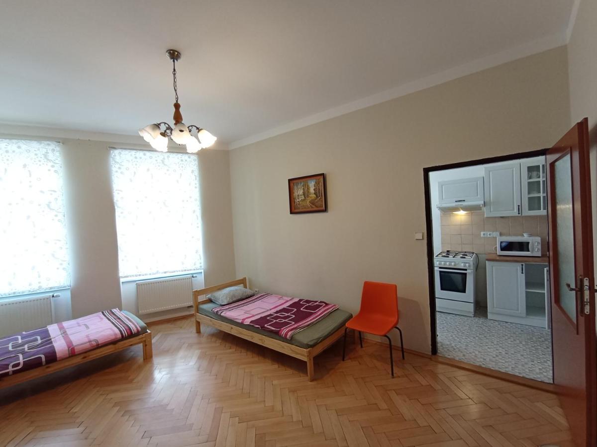 Apartments Captain Flint Prague Extérieur photo