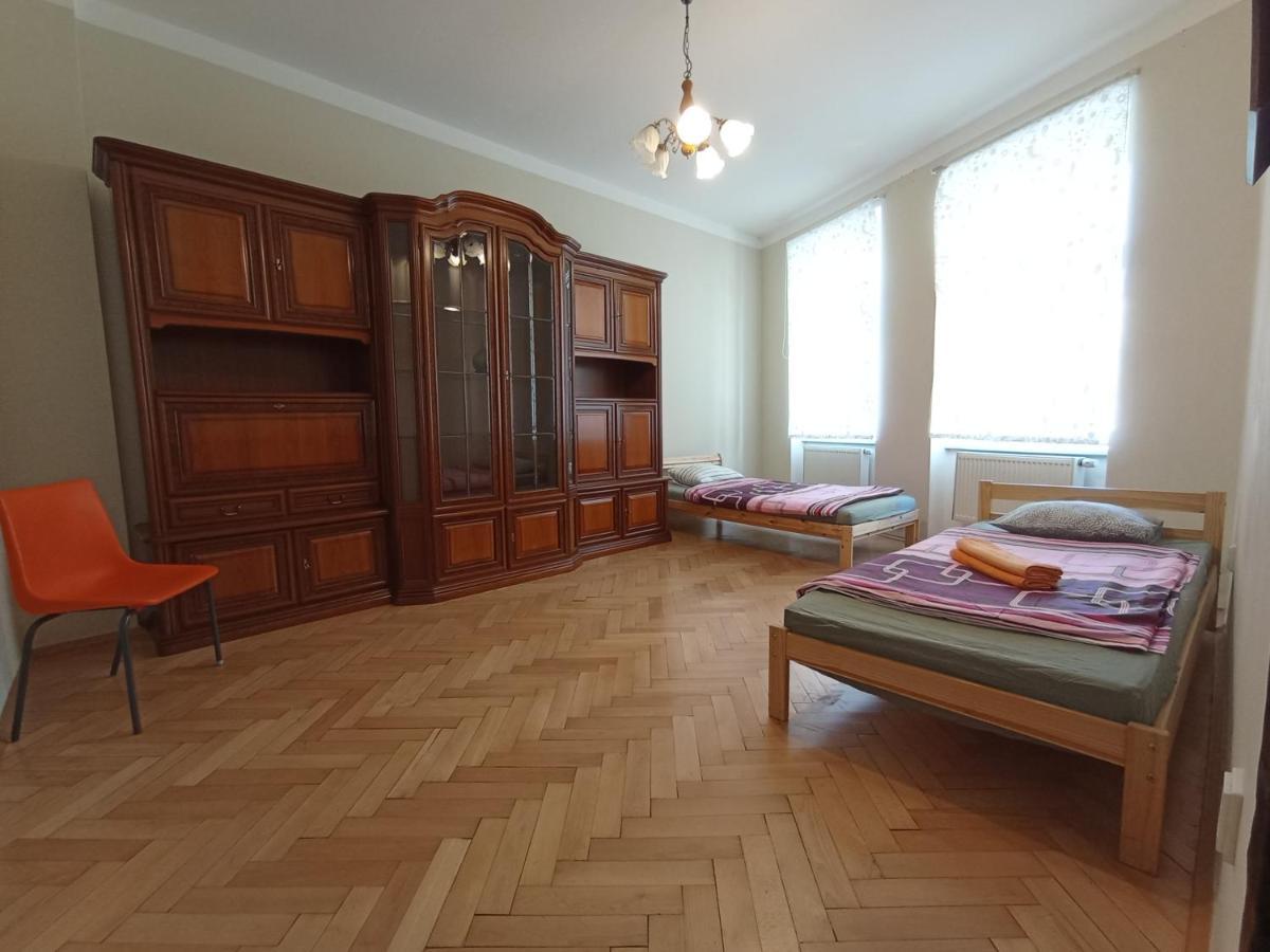 Apartments Captain Flint Prague Extérieur photo